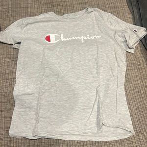 Champion t-shirt worn once before. Good condition